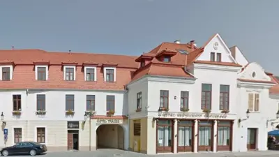 Fostul Han La Strugurele de Aur din Mediaș, Sibiu