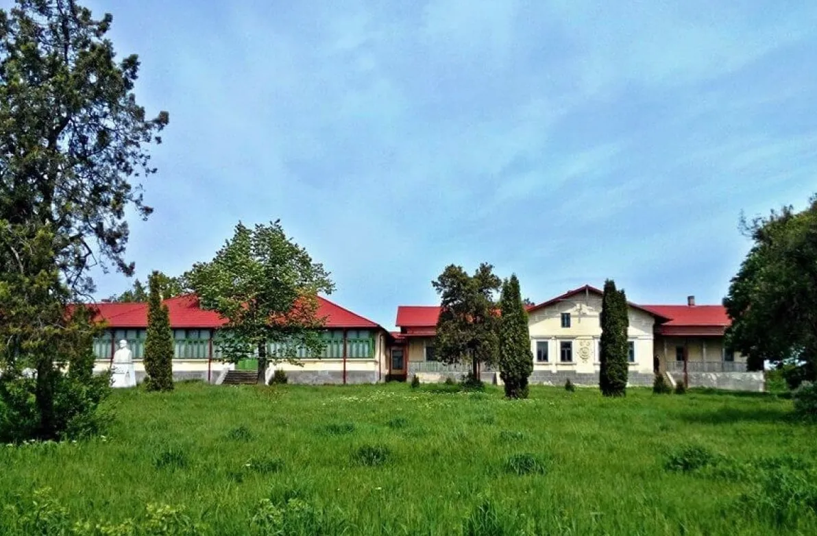 Casa memorială Emil Racoviță, Vaslui