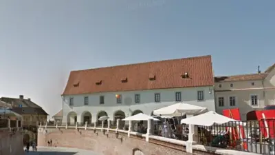 Hala Măcelarilor din Sibiu, Piața Mică