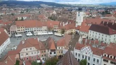 Case vechi din Sibiu, Piața Mică, nr. 22 - 30