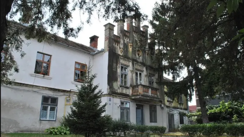 Vechea școală românească din Sibiu, str. Reconstrucției