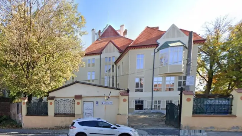 Spitalul de neurologie din Sibiu,	str. Pompeiu Onofreiu