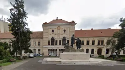 Clădirea Primăriei Zalău, fosta Prefectură, Sălaj Clădirea Primăriei Zalău, fosta Prefectură, Sălaj