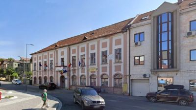 Clădire administrativă din Zalău, strada Iuliu Maniu nr. 9