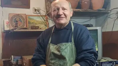 Meșterul olar Eugen Ungurian din Hliboca, nordul Bucovinei