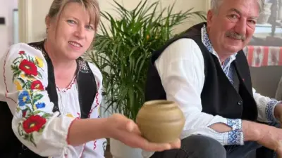 Violeta și Eugen Pătru, păstrătorii ceramicii albe de Vlădești, Vâlcea