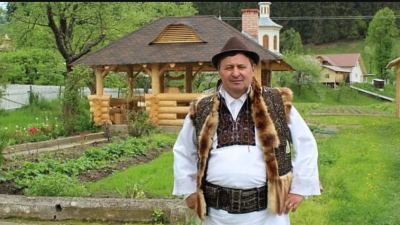 Răduțu Liviu Țăran, sufletul ansamblului Arcanul din Fundu Moldovei, Suceava