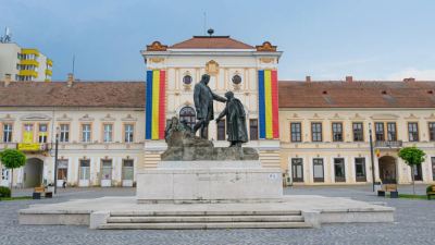 Monumentul Wesselenyi din Zalău, piața Iuliu Maniu