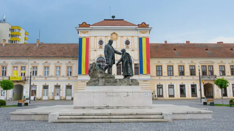 Monumentul Wesselenyi din Zalău, piața Iuliu Maniu