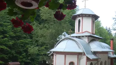 Schitul Schimbarea la Față, Argeș- aflat la Cota 2000, pe Transfăgărășan — Hram!