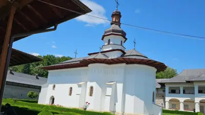 Mănăstirea de maici Bogdana, Bacău - ctitorie din anul 1670
