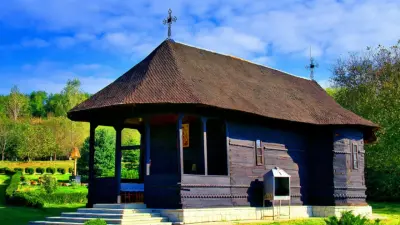 Mănăstirea Pogleț, Bacău - conservarea rarității arhitecturii de lemn