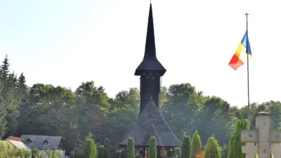 Schitul Sfântul Eftimie cel Mare, Târgu Ocna, Bacău - construit în stil maramureșean — Hram!