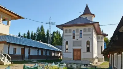 Mănăstirea Zemeș, Bacău - aflată la cota 1264 de metri
