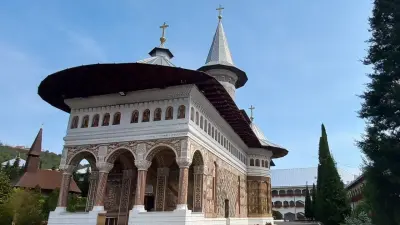 Mănăstirea Sfânta Cruce – Oradea, Bihor - punte între tradiție și credință în inima Crișanei — Hram!