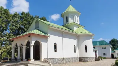 Schitul Sfânta Muceniță Filofteia – Oradea, Bihor - izvor de liniște și credință