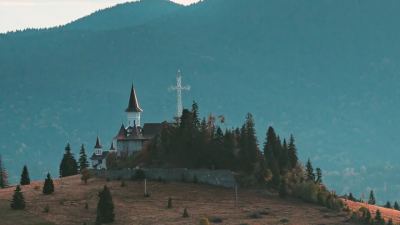 Mănăstirea Piatra Fântânele, Bistrița-Năsăud - Poarta Transilvaniei