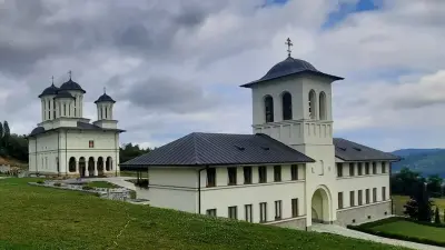 Mănăstirea Salva, Bistrița-Năsăud - de pe Valea Someșului Mare