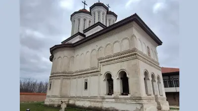 Mănăstirea Măxineni, Brăila - ctitorită de Matei Basarab