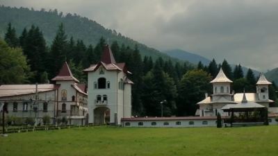 Mănăstirea Berivoii Mari, Brașov - reînviată după două secole