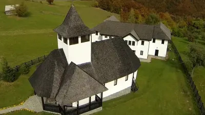Mănăstirea Bran, Brașov - între crestele Carpaților și memoria eroilor români