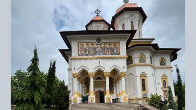 Mănăstirea Duminica Sfinților Români, București - ctitoria Patriarhului Teoctist