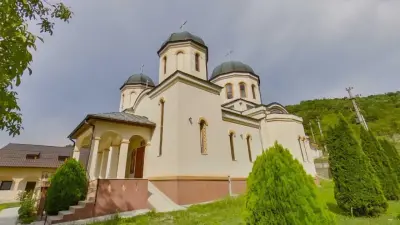 Schitul Gornea – Sichevița, Caraș-Severin - ridicată pe urmele vechilor sihaștri — Hram!