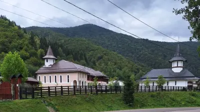 Schitul Poiana Mărului, Caraș-Severin