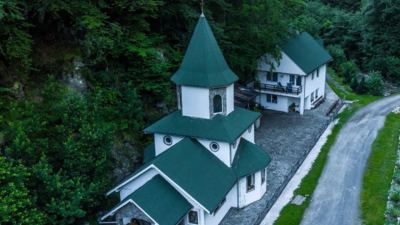 Schitul Sfântul Dionisie Exiguul – Bucova, Caraș-Severin - Închinat părintelui erei creștine