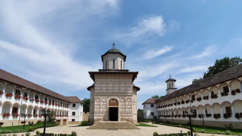 Mănăstirea Mihai Vodă, Turda- ridicată pe locul jertfei voievodului