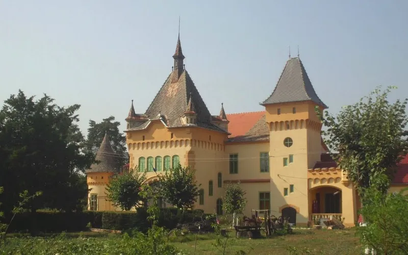 Castelul Purgly, Șofronea, Arad