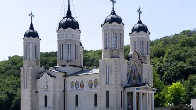Mănăstirea Peștera Sfântului Apostol Andrei, Constanța - locul unde a început creștinismul românesc