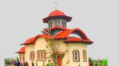Mănăstirea Sfinților Români, Poarta Albă, Constanța - de la lagăr la lumină