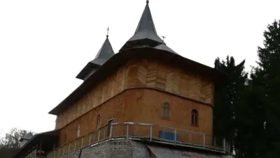Schitul Cucuțeanca, Dâmbovița - un schit nou păstrează vechea rânduială — Hram!