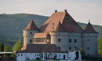 Castelul Bethlen-Haller, Cetatea de Baltă, Alba