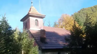 Schitul Retezat, Hunedoara - refugiu spiritual între păduri și creste alpine — Hram!