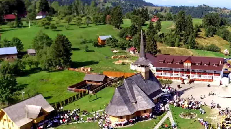 Mănăstirea Pietroasa Borșa , Maramureș