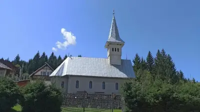 Schitul Izvoare, Maramureș - cu biserica în formă de arcă — Hram!