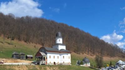 Mănăstirea Petrova, Maramureș - renașterea unei vechi vetre monahale