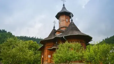Schitul Agapia Veche, Neamț - una dintre cele mai vechi vetre monahale din Moldova