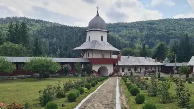 Mănăstirea Horaița, Neamț - un tezaur de artă sacră — Hram!