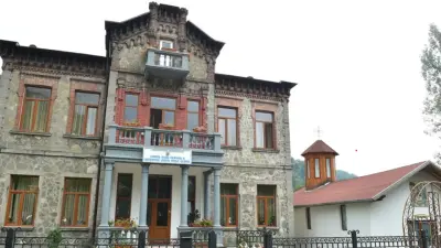 Mănăstirea Sfânta Treime – Bușteni, Prahova
