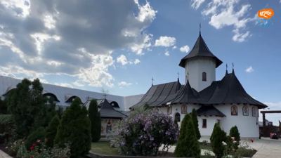 Mănăstirea Groși – Boroaia, Suceava. Rugăciune și filantropie, la hotarul satelor de pe Moldova.