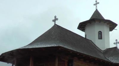 Schitul Molid, Suceava - un mic așezământ, cu clopotniță veche de peste un secol