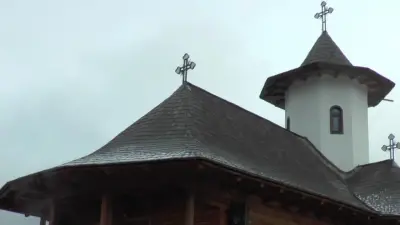 Schitul Molid, Suceava - un mic așezământ, cu clopotniță veche de peste un secol