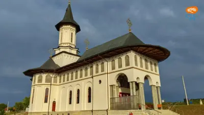Mănăstirea si biserica Dobrești, Timiș - ctitoria Patriarhului Daniel în satul natal — Hram!