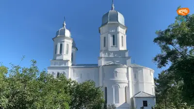 Mănăstirea Saon, Tulcea - cu vechea moară de vânt de lângă Balta Saonului