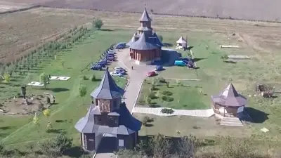 Schitul Pogorârea Duhului Sfânt – Drăgești, Vaslui