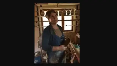 Liliana Andronie - frumusețea lutului din Horezu, modelat cu suflet