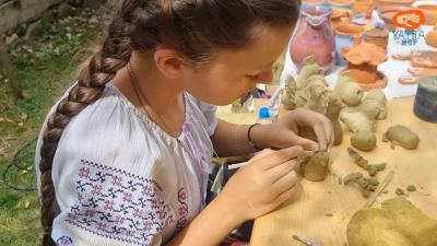Cojocari Alexandra, modelat ceramică